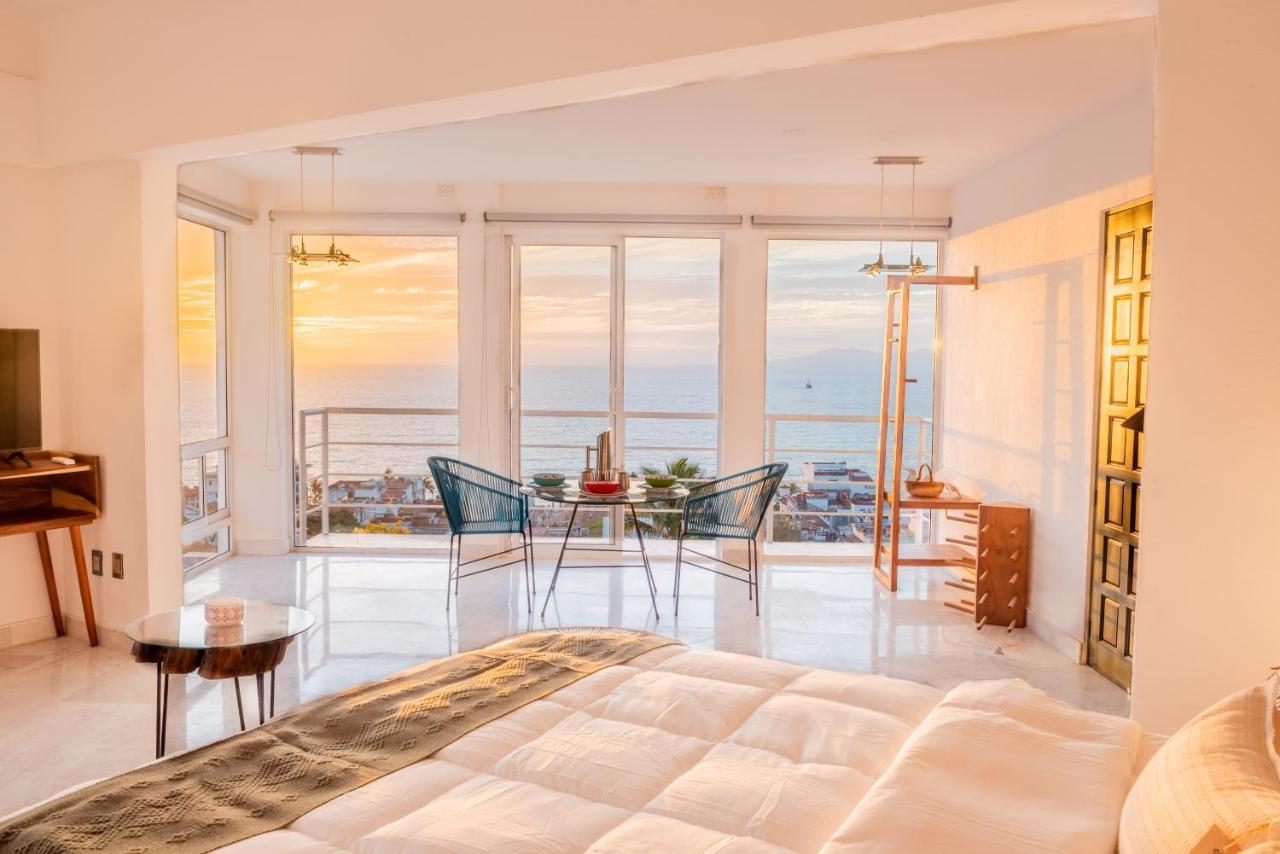 La Casa Blanca Aparthotel Puerto Vallarta Exterior foto