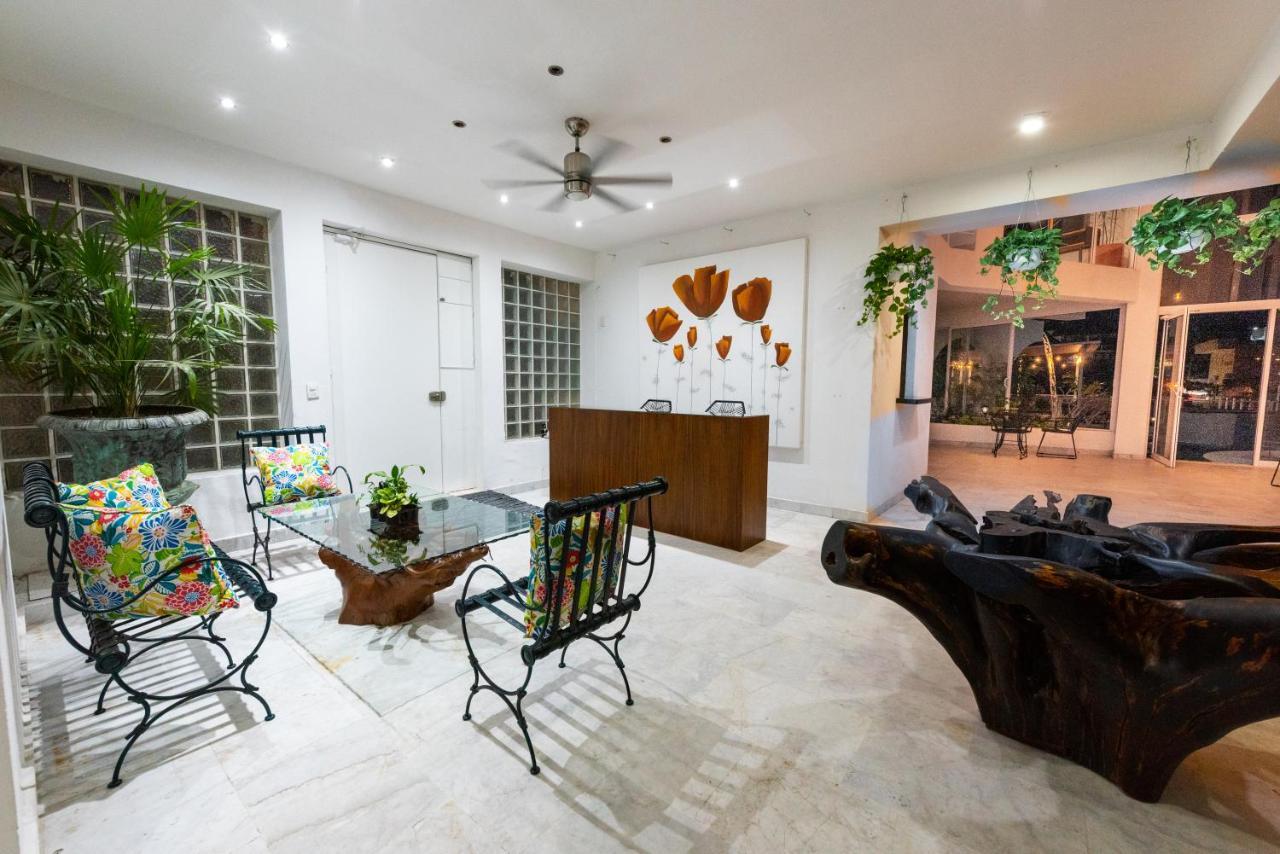La Casa Blanca Aparthotel Puerto Vallarta Exterior foto